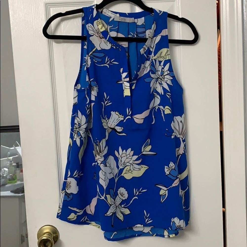 Dalia floral top